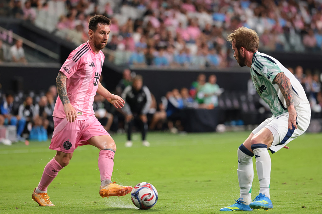 Ο Μέσι πήγε για καφέ στο Μαϊάμι και έγινε αυτομάτως πόλος έλξης (vid)