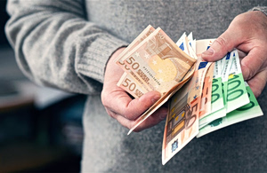 Πρόσθετα μέτρα αν επιδεινωθεί η κρίση στη Μέση Ανατολή