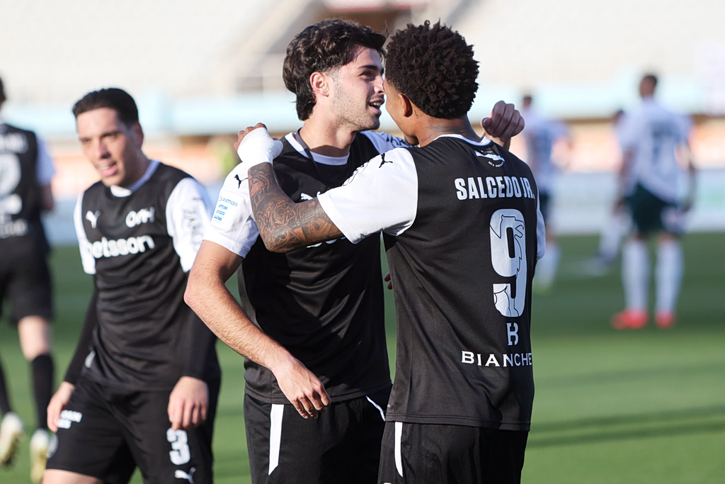 ΟΦΗ – Λεβαδειακός 2-0: Νίκη-ζέσταμα για το Κύπελλο οι Κρητικοί, αγωνία για Γκονζάλεθ