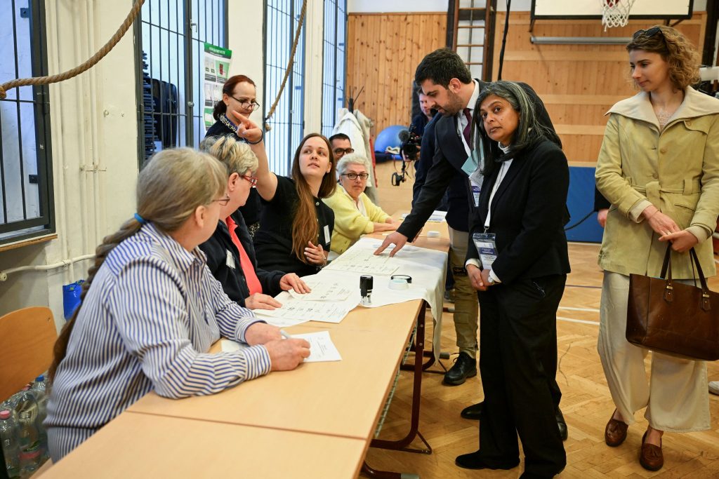 Υψηλή συμμετοχή στις Βουλευτικές εκλογές της Ουγγαρίας: Σε εξέλιξη η διαδικασία