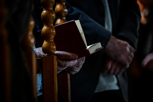 Οι προσευχές της Μεγάλης Εβδομάδας και οι ωραιότεροι Ύμνοι για περισυλλογή και εσωτερική ανανέωση