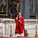 Πάπας Λέων: «Κάποιοι νομίζουν ότι έλαβαν απεριόριστη εξουσία»