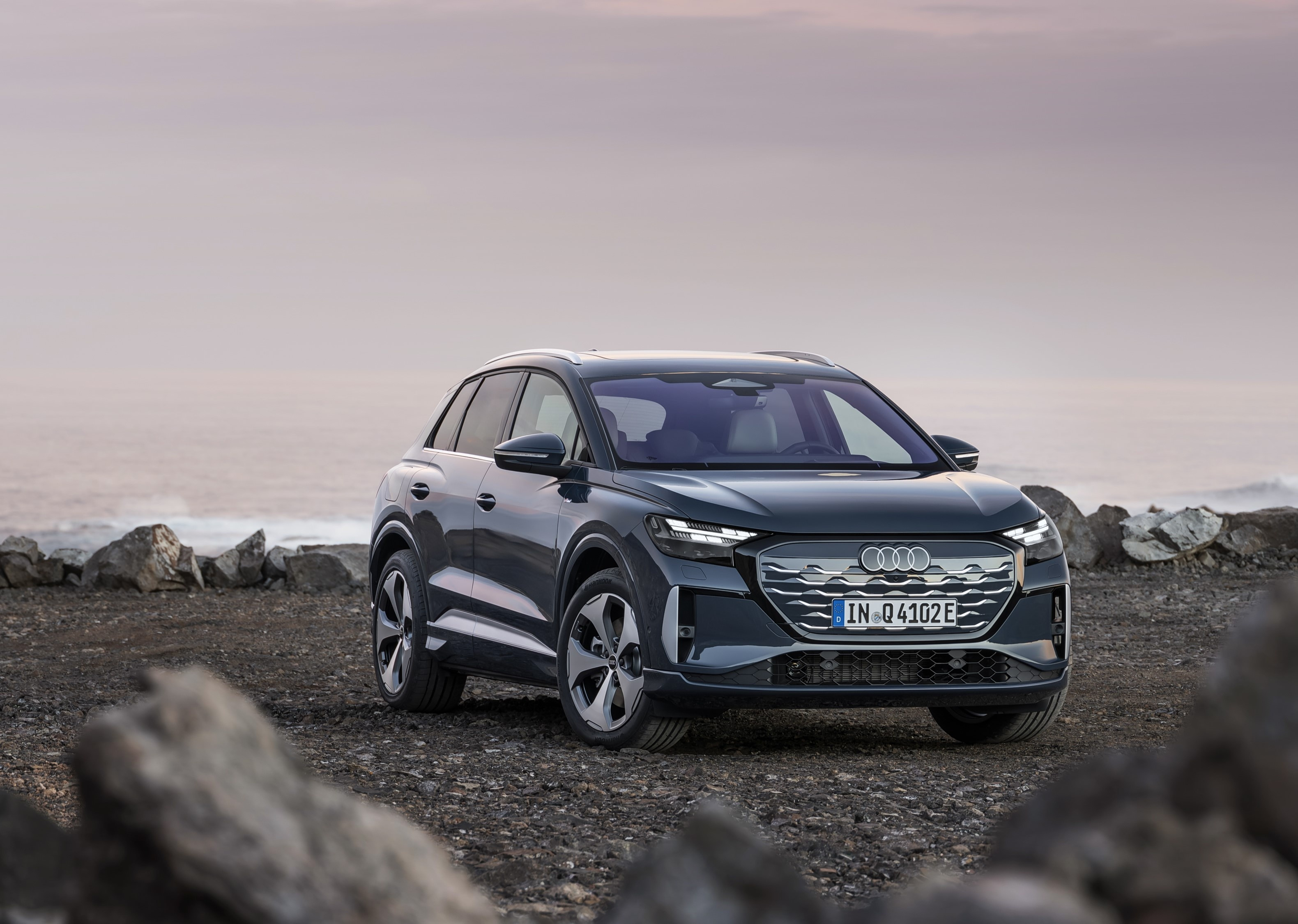 &Tau;&omicron; &alpha;&nu;&alpha;&nu;&epsilon;&omega;&mu;έ&nu;&omicron; Q4 e-tron &mu;&epsilon; &alpha;&upsilon;&xi;&eta;&mu;έ&nu;&eta; &alpha;&upsilon;&tau;&omicron;&nu;&omicron;&mu;ί&alpha;