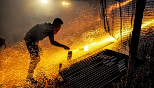 Ατύχημα πριν τον ρουκετοπόλεμο στη Χίο: Έξι τραυματίες με εγκαύματα – Η παράδοση που κρύβει κινδύνους (video)