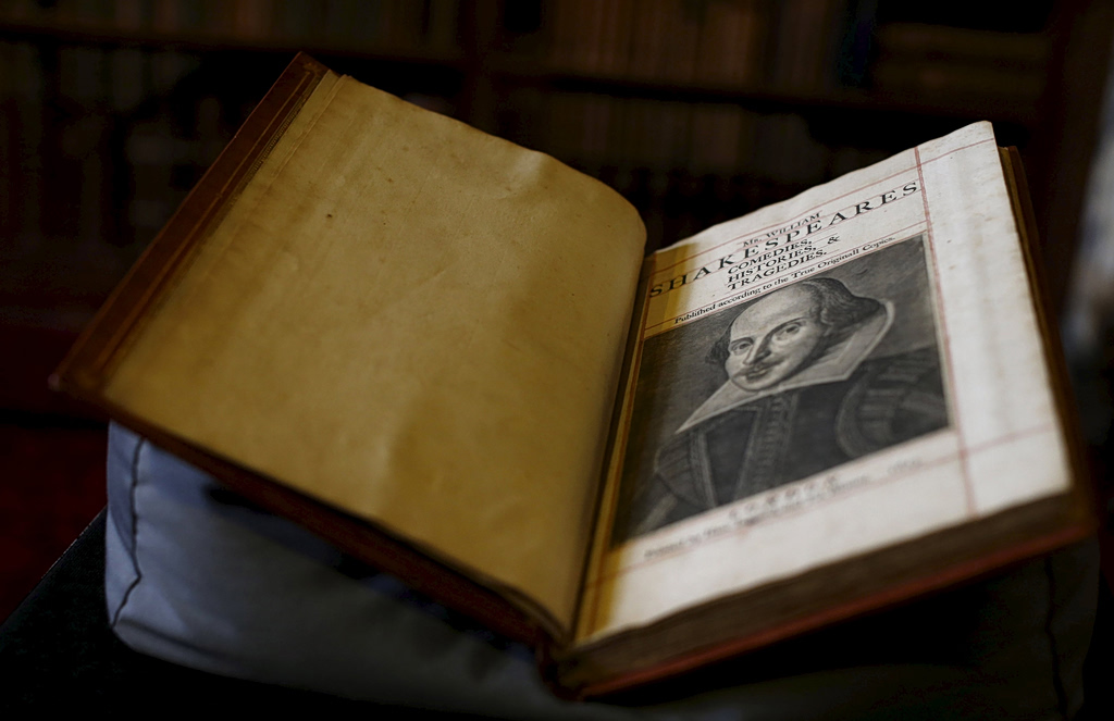 «Η ποίησή του δεν φοράει ατσαλάκωτα ρούχα»