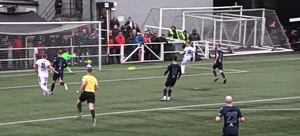 Ομάδα πέμπτης κατηγορίας της Σκωτίας «έκρυψε» την μπάλα και την εμφάνισε στα δίχτυα του αντιπάλου