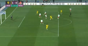 Εξωπραγμαμτικό γκολ με ραμπόνα από αμυντικό στο Μαρόκο