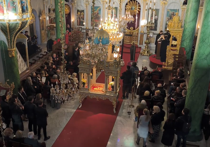 Ο Αλέξανδρος της Πριγκήπου: Από μουσουλμάνος, μέλος της ορθόδοξης κοινότητας – «Η περιοχή φλέγεται, όμως εδώ μιλούν για ειρήνη και ενότητα»