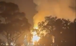 Αυστραλία: Φωτιά στο διυλιστήριο που καλύπτει το 10% των καυσίμων της χώρας