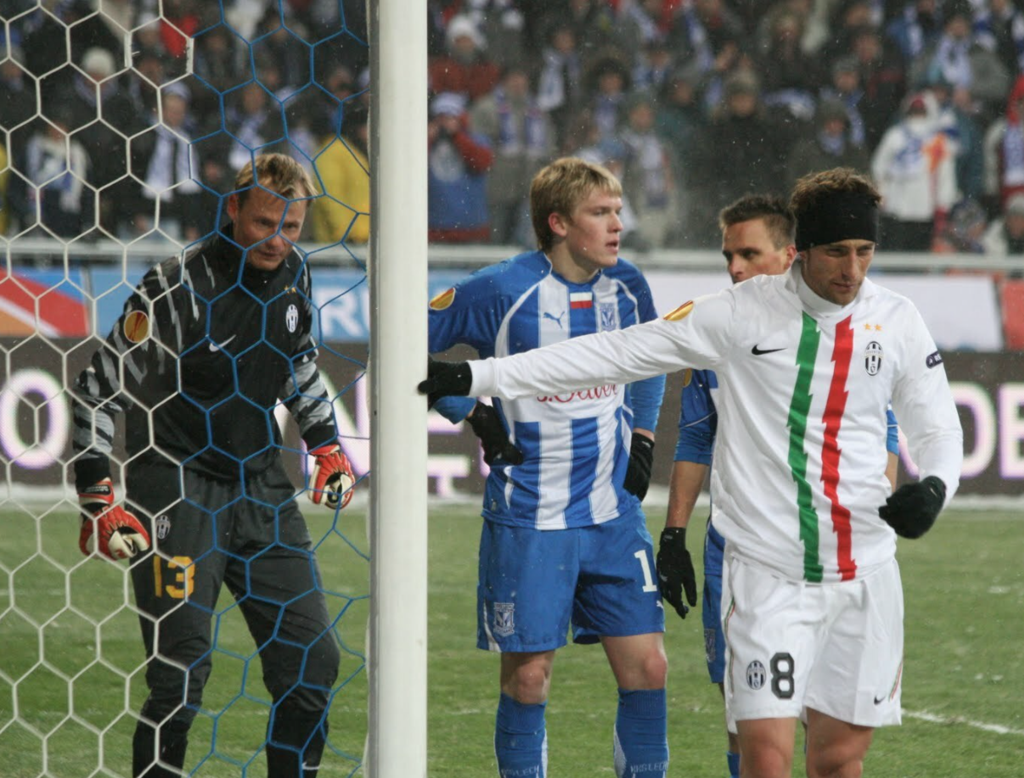 Σοκ στο ευρωπαϊκό ποδόσφαιρο: Νεκρός ο Αλεξάντερ Μάνινγκερ σε τραγικό δυστύχημα με τρένο