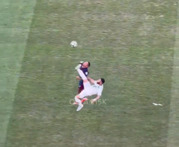 &Epsilon;&iota;&kappa;ό&nu;&epsilon;&sigmaf; &pi;&omicron;&upsilon; &kappa;ό&beta;&omicron;&upsilon;&nu; &tau;&eta;&nu; &alpha;&nu;ά&sigma;&alpha;: &Pi;&alpha;ί&kappa;&tau;&eta;&sigmaf; &delta;έ&chi;&epsilon;&tau;&alpha;&iota; &laquo;&alpha;&nu;ά&pi;&omicron;&delta;&omicron; &psi;&alpha;&lambda;ί&delta;&iota;&raquo; &sigma;&tau;&omicron; &pi;&rho;ό&sigma;&omega;&pi;&omicron; &tau;&omicron;&upsilon; &kappa;&alpha;&iota; &chi;ά&nu;&epsilon;&iota; &tau;&iota;&sigmaf; &alpha;&iota;&sigma;&theta;ή&sigma;&epsilon;&iota;&sigmaf; &tau;&omicron;&upsilon;