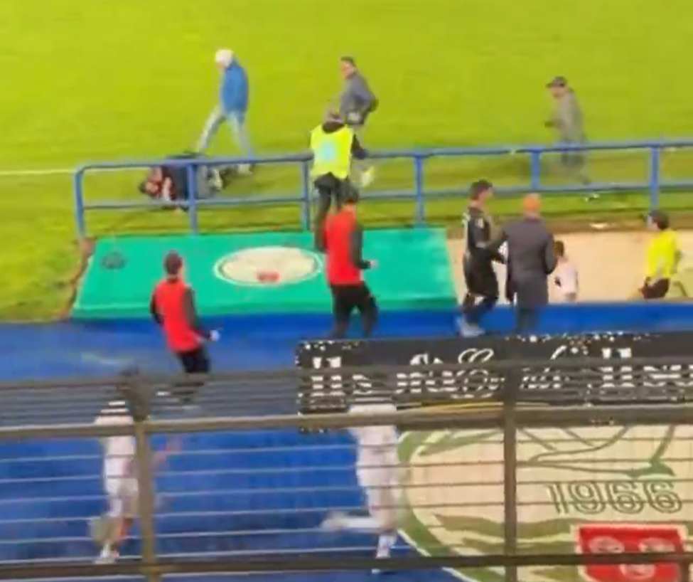 Χούλιγκανς προκάλεσαν επεισόδια σε αγώνα στην Ιταλία