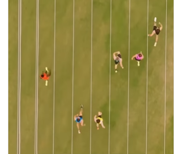 Εντυπωσιακή ανατροπή από την τελευταία θέση του διαδρόμου στη πρώτη θέση της κούρσας (vid)