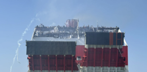 Θριαμβευτική επιστροφή οπαδών του ΟΦΗ στο Ηράκλειο – Πανηγυρική υποδοχή στο λιμάνι (vid)