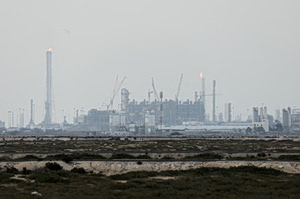 Ενεργειακό σοκ: Τεράστιες απώλειες καυσίμων στην Τεχεράνη προκαλούν πλήγμα 27 δισ. ευρώ στην Ευρώπη