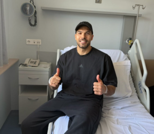 Ο Κώστας Σλούκας μετά το χειρουργείο: «Ήδη μετράω αντίστροφα για επιστροφή»