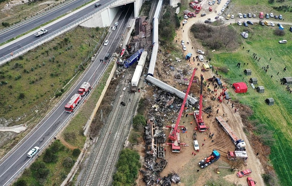 Τέμπη: Το Δημόσιο παραιτείται από την άσκηση ένδικων μέσων για αποζημιώσεις