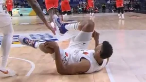 Ρεάλ Μαδρίτης – Χάποελ Τελ Αβίβ: Ανησυχία για Ταβάρες, τραυματίστηκε στο αριστερό γόνατο (vid)