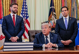 Ο Τραμπ φαίνεται απρόθυμος να δεχθεί την τελευταία πρόταση του Ιράν για τερματισμό του πολέμου