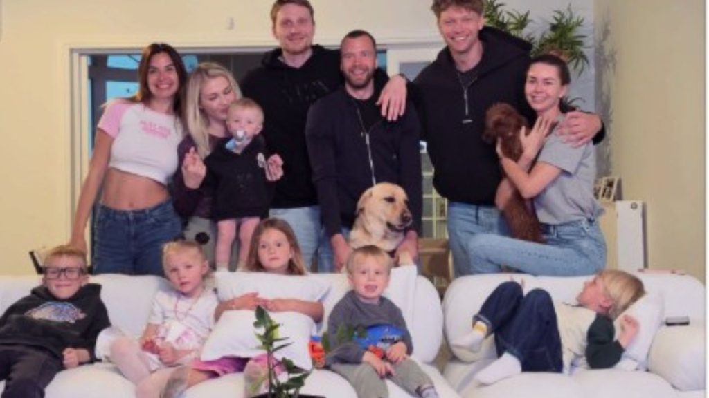 Κοινή Ανάσταση για Γκριγκόνις, Κουζμίνσκας και Λεκαβίτσιους