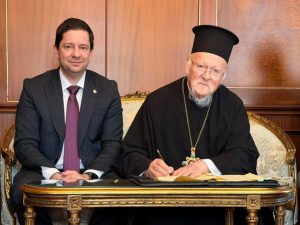 Οικουμενικός Πατριάρχης Βαρθολομαίος: Τιμητική συμμετοχή στην ίδρυση Συλλόγου Αποφοίτων και Φίλων του Πανεπιστημίου Αθηνών