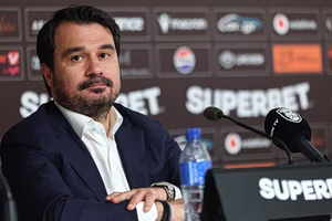 ΠΑΟΚ: Υποσχέσεις για έργα, αναμονή για πράξεις