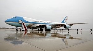 Το Boeing-μαμούθ δώρο από το Κατάρ – Πώς μετατρέπεται από «ιπτάμενο παλάτι» σε Air Force One