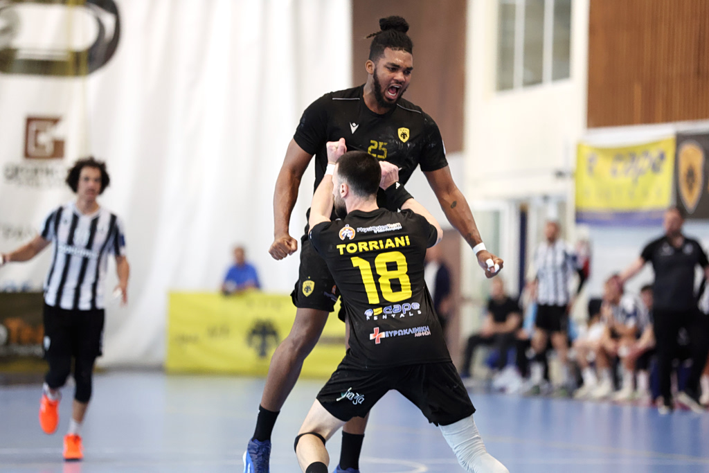 ΑΕΚ – ΠΑΟΚ 27-25: Η «Ένωση» ήταν ανώτερη, προκρίθηκε και τώρα Ολυμπιακός