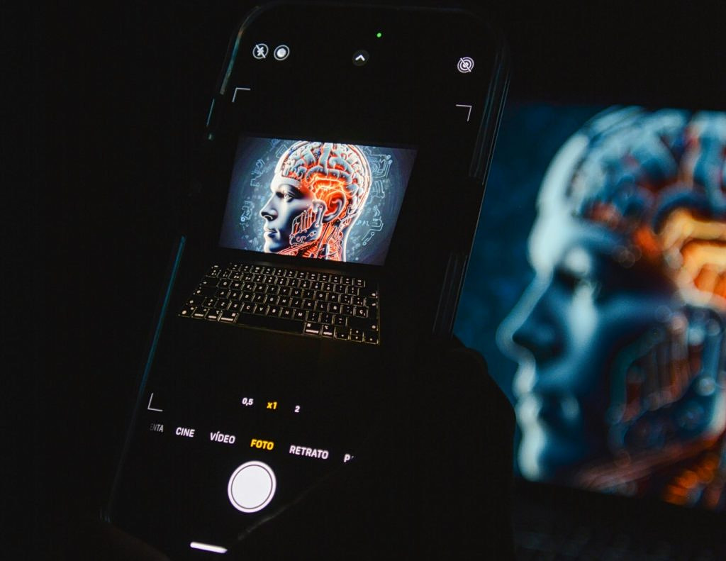 Προειδοποίηση επιστημόνων: Πώς η Τεχνητή Νοημοσύνη μπορεί να επηρεάσει τον τρόπο που μιλάμε και τη σκέψη μας