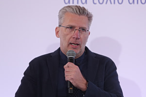 Δημιουργική κομματοκρατία