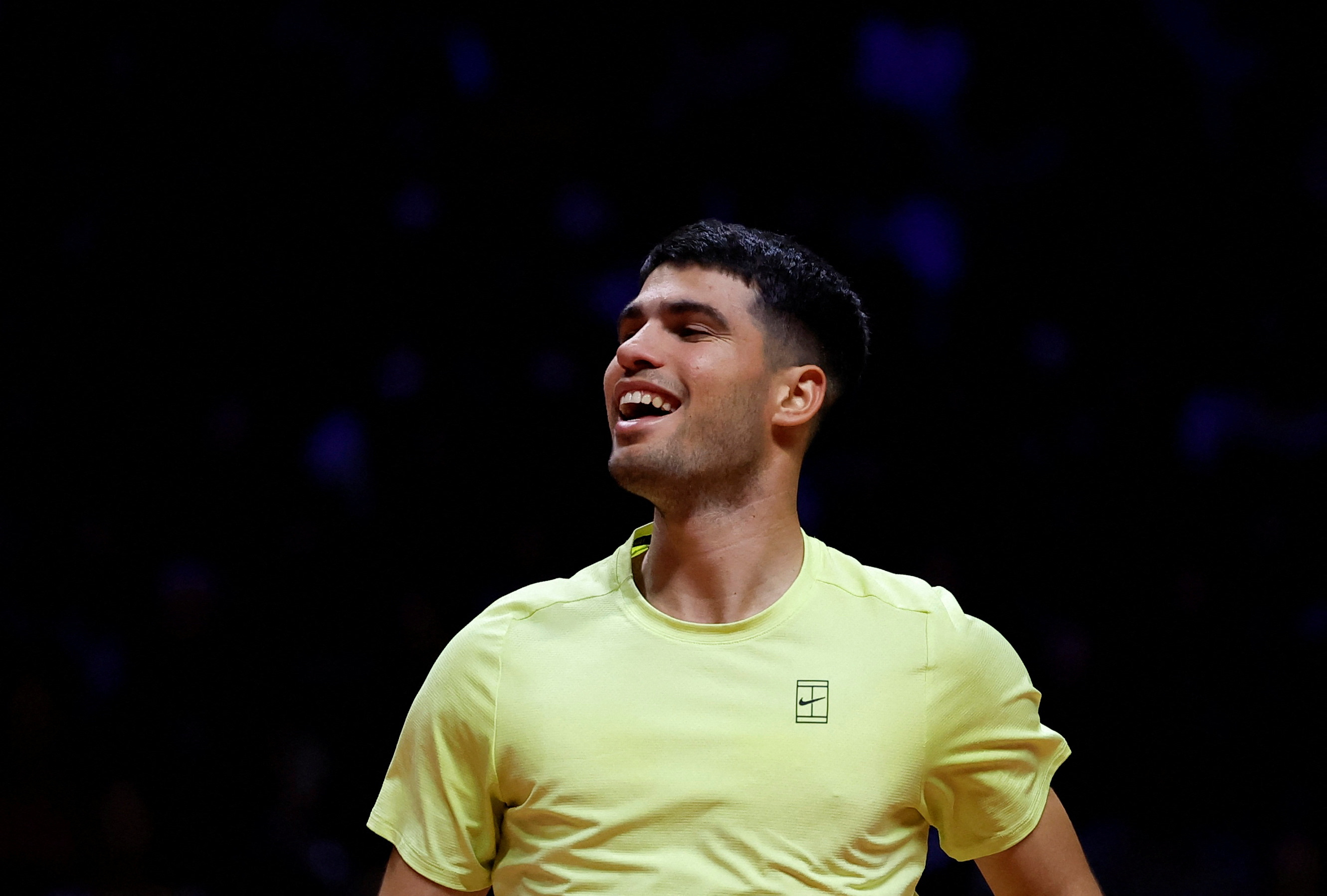 &Tau;έ&nu;&iota;&sigmaf;: &Alpha;&pi;ώ&nu; &alpha;&pi;ό &tau;&omicron; Roland Garros &omicron; &delta;&epsilon;ύ&tau;&epsilon;&rho;&omicron;&sigmaf; &tau;&eta;&sigmaf; &pi;&alpha;&gamma;&kappa;ό&sigma;&mu;&iota;&alpha;&sigmaf; &kappa;&alpha;&tau;ά&tau;&alpha;&xi;&eta;&sigmaf;, &Kappa;ά&rho;&lambda;&omicron;&sigmaf; &Alpha;&lambda;&kappa;&alpha;&rho;ά&theta;