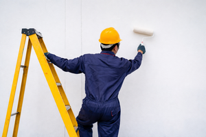 Πακέτο-μαμούθ για ανακαινίσεις κατοικιών: Ποιοι δικαιούνται έως 95% επιδότηση