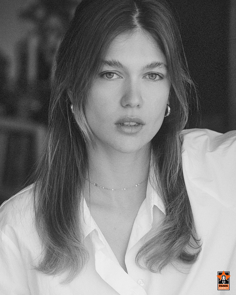 Και επίσημα η Κλέλια Ανδριολάτου στην Panik