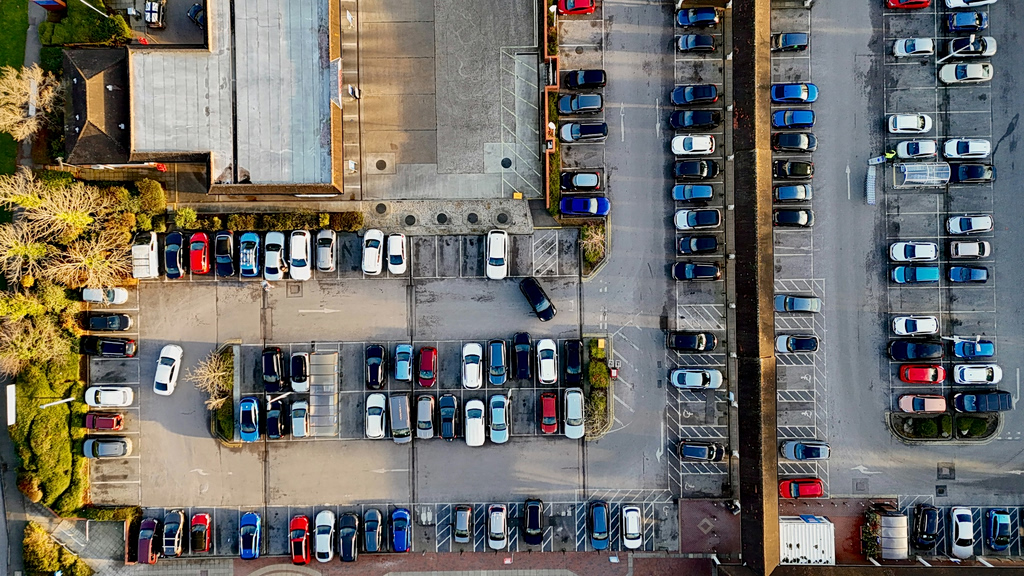 Απόσυρση αυτοκινήτων: Τα 4 κριτήρια που θα οδηγούν το μεταφορικό σας μέσο στην οριστική διαγραφή