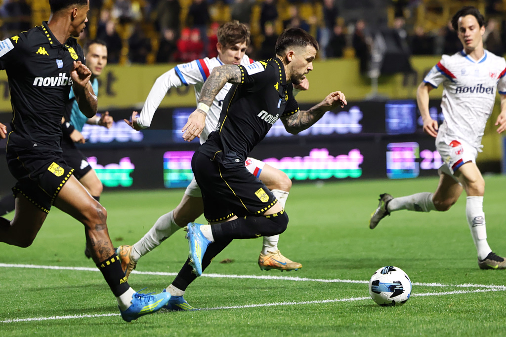 Ματσάρα στο «Βικελίδης»… και επιτέλους νίκη ο Άρης!