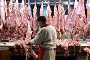 Πασχαλινή αγορά – Εντατικοί οι έλεγχοι σε κάθε γωνιά της Ελλάδας – Αυξημένο 9,3% το πασχαλινό τραπέζι