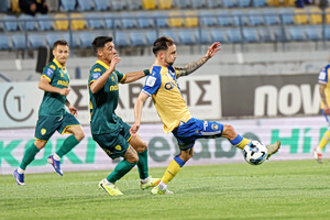 Αστέρας Τρίπολης – Παναιτωλικός 2-1: Τρίποντο παραμονής στην Super League για τους Αρκάδες