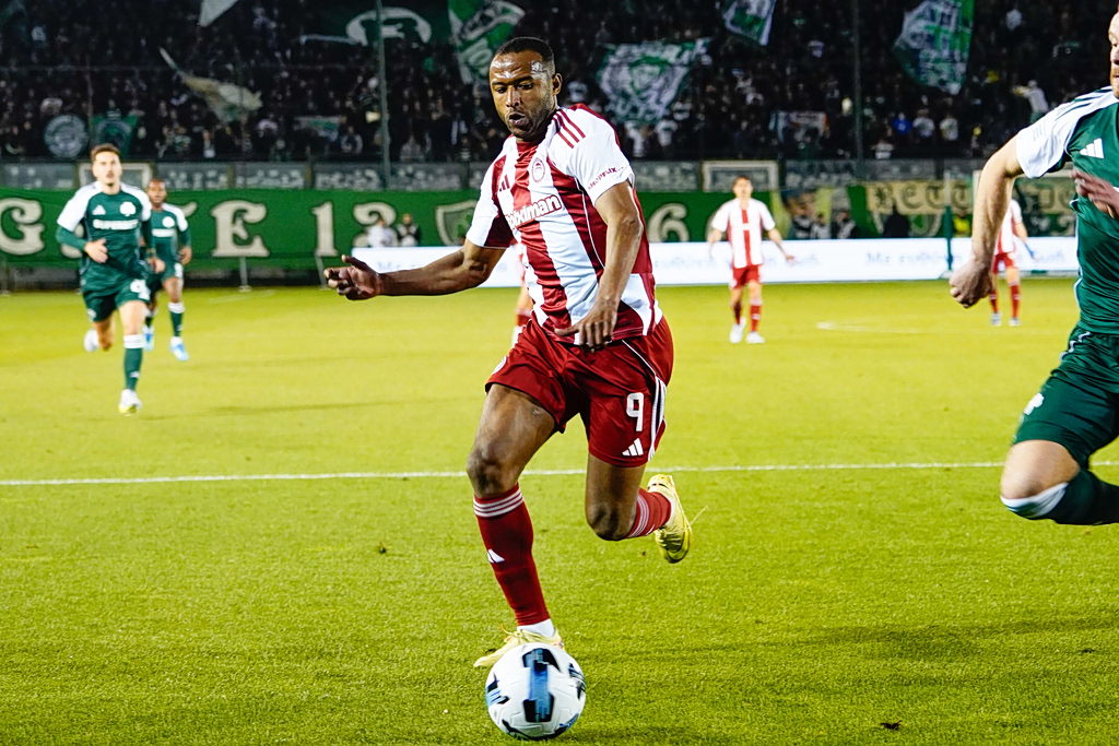 Ολυμπιακός: Ίδιος στόχος, νέα δεδομένα