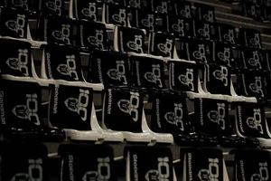 ΠΑΟΚ–Άρης: Επετειακή ατμόσφαιρα και εντυπωσιακό σόου στο Παλατάκι