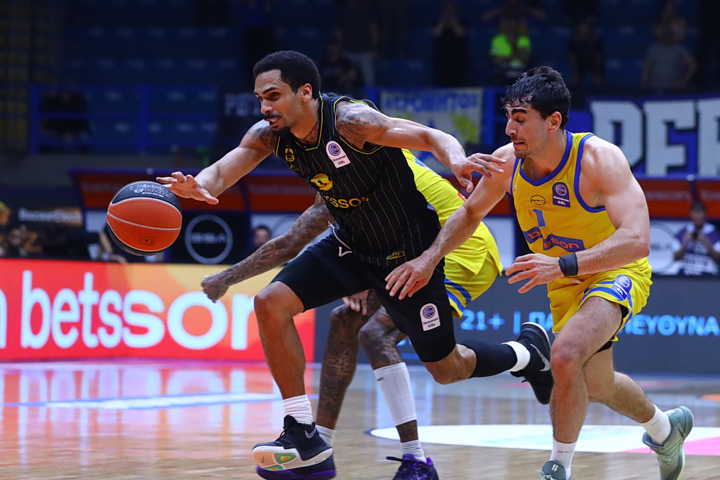 H βαθμολογία της Basket League μετά την επικράτηση του Περιστερίου κόντρα στον Άρη