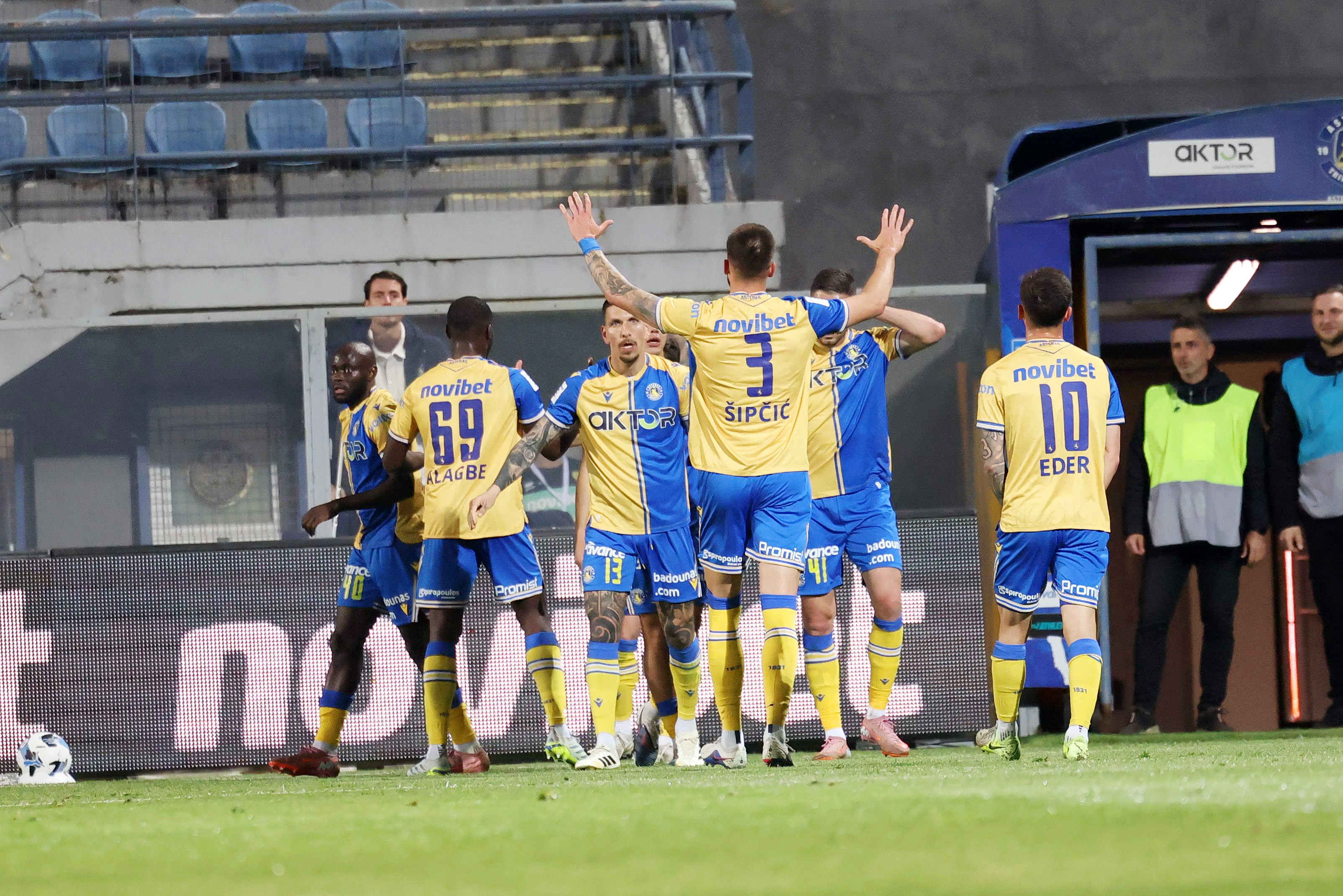 &Eta; &beta;&alpha;&theta;&mu;&omicron;&lambda;&omicron;&gamma;ί&alpha; &tau;&omega;&nu; Play-Out &tau;&eta;&sigmaf; Super League &mu;&epsilon;&tau;ά &tau;&omicron; &tau;έ&lambda;&omicron;&sigmaf; &tau;&eta;&sigmaf; 4&eta;&sigmaf; &alpha;&gamma;&omega;&nu;&iota;&sigma;&tau;&iota;&kappa;ή&sigmaf;