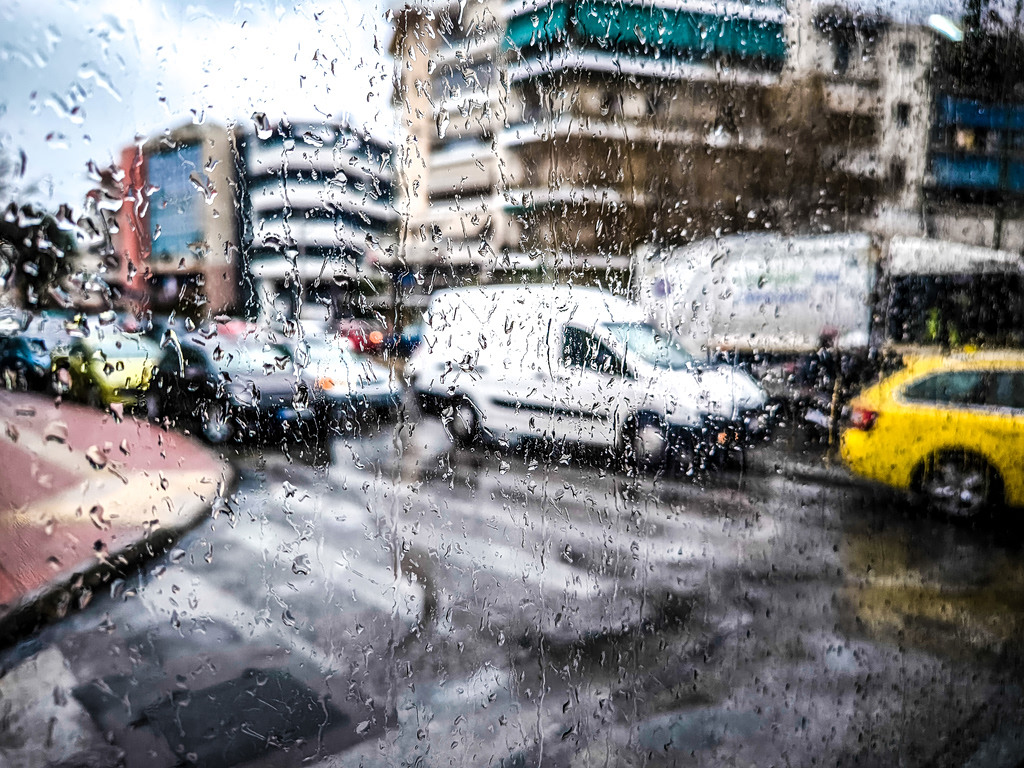 Κίνηση στους δρόμους: Στο «κόκκινο» ο Κηφισός – Καθυστερήσεις στην Αττική Οδό