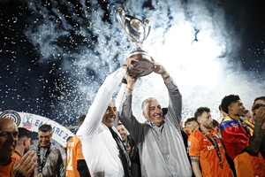 ΟΦΗ: Το πριμ που έδωσε ο Μιχάλης Μπούσης στην ομάδα για την κατάκτηση του Κυπέλλου Ελλάδας