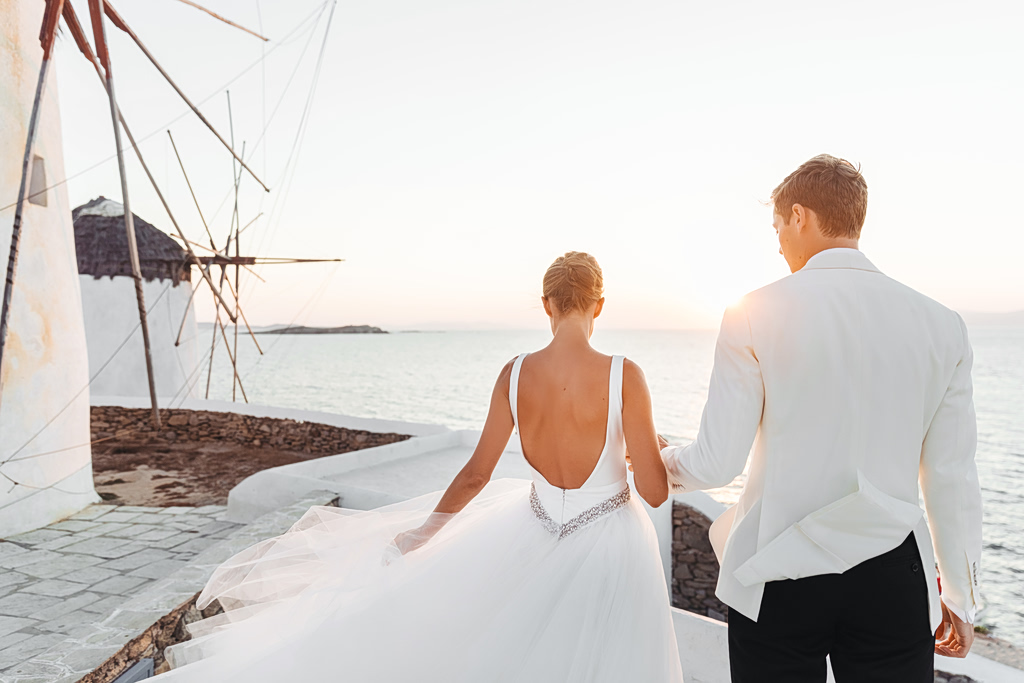 Γαμήλιος τουρισμός: Μια αγορά έως 2,5 δισ. ευρώ με αιχμή τα destination weddings στην Ελλάδα