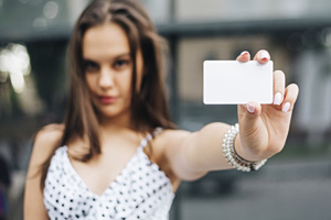 Δικαιούχοι Youth Pass: Πώς θα λάβετε έως και 300 ευρώ σε δύο χρόνια