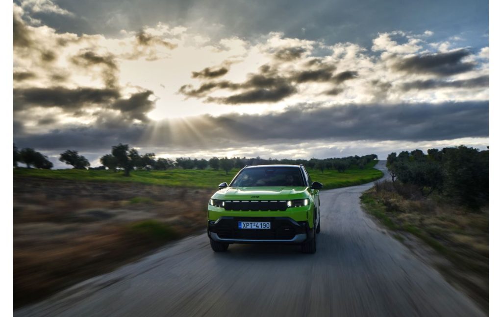 Jeep Compass: Με υβριδική έκδοση που τα …σπάει
