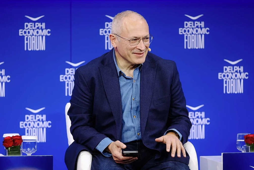 Χοντορκόφσκι: Λανθασμένες κυρώσεις βοήθησαν τον Πούτιν να κρατήσει κεφάλαια και ειδικούς στη Ρωσία