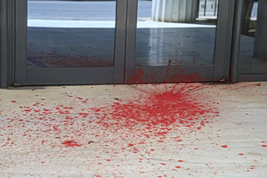 Η Ένωση Δικαστικών Λειτουργών του ΣτΕ καταδικάζει την επίθεση αγνώστων στο Διοικητικό Εφετείο Αθηνών