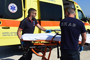 Θεσσαλονίκη: «Γέφυρα σωτηρίας» για ανήλικο από την Κοζάνη – Σε 18 λεπτά από τα Ν. Μάλγαρα έως το Ιπποκράτειο