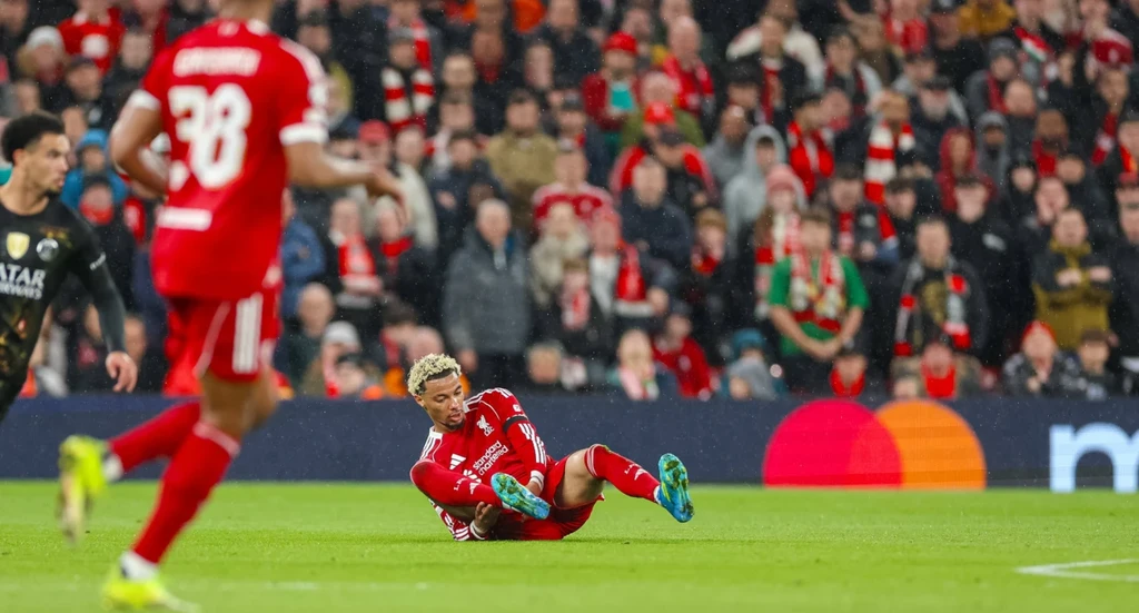 Σοκ με Εκιτικέ, μένει 9 μήνες εκτός και χάνει το Μουντιάλ